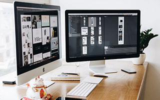 皇冠体育-詹皇满意湖人休赛期表现 打趣小加：还我DPOY奖杯