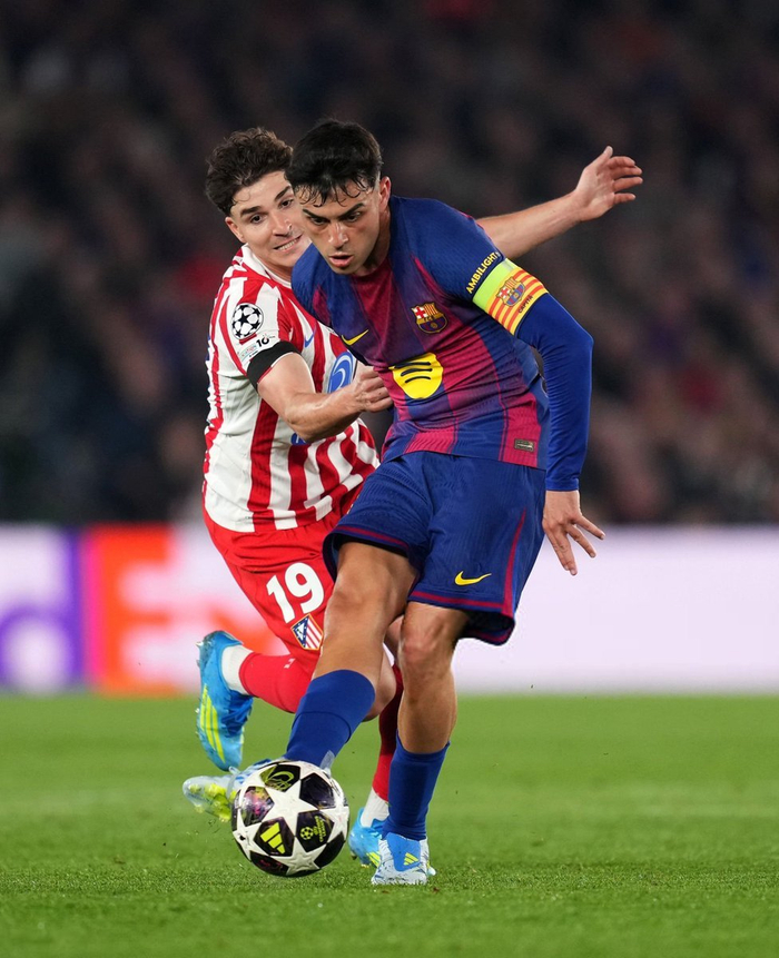 皇冠体育app下载-佩德里对决阿尔瓦雷斯，巴萨迎战马竞欧冠焦点战|巴塞罗那|佩德罗·冈萨雷斯·洛佩斯|马德里竞技|联赛_新浪体育_新浪新闻